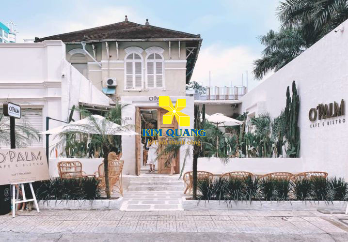 Hình chụp phía trước nhà bán đường Tú Xương Hình chụp phía trước nhà bán đường Tú Xương