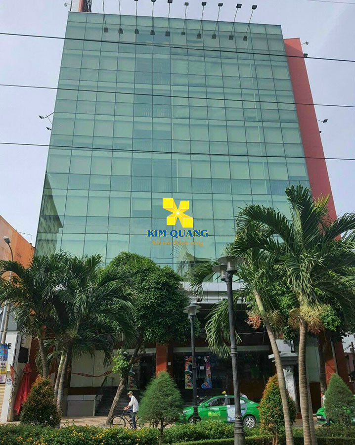 Hình chụp tổng quát tòa nhà bán quận Phú Nhuận đường Phan Xích Long
