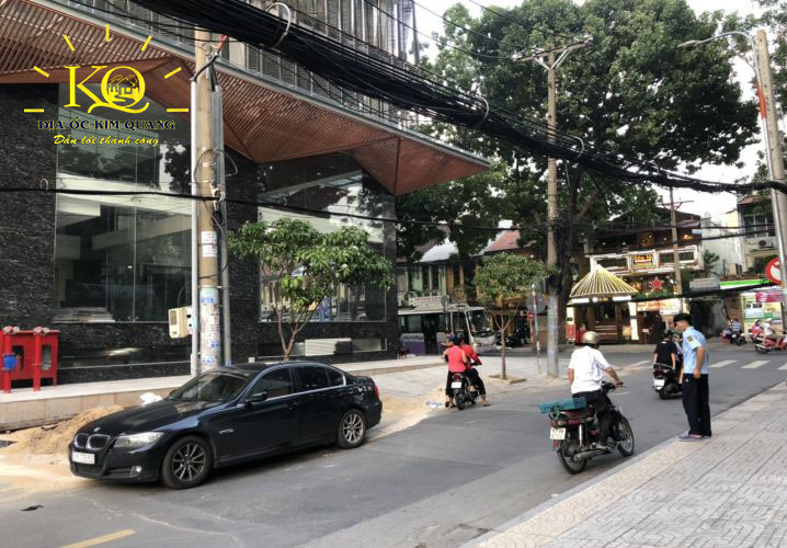 Góc đường trước tòa nhà khách sạn đường Đỗ Bá Đà Nẵng